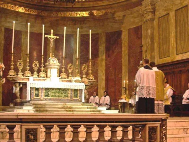 penyesuaian dan inkulturasi liturgi