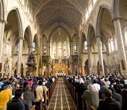 Apa Perbedaan antara Penitensi dan Indulgensi?