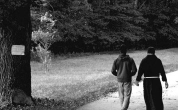 Antara Discretio dan Discernment