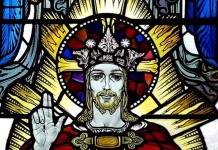 Salib adalah tahta-Nya