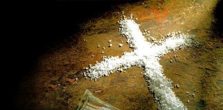 Garam yang Asin dan Terang yang Bercahaya