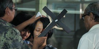 Karismatik Yang Misioner dan Sakramen “Terima kasih Atas Salib-Mu”