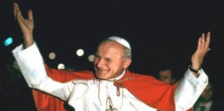 Ajaran St. Paus Yohanes Paulus II tentang Maria yang Tetap Perawan Sumber gambar: http://radiodeon.com/swiety-jan-pawel-ii-to-byl-najszybszy-proces-kanonizacyjny-w-historii-posluchaj-co-mowi-o-swietosci-jpii-kardynal-stanislaw-dziwisz-dzwiek/